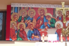 Baner przy ołtarzu w naszym domu zakonnym w  Warszawie